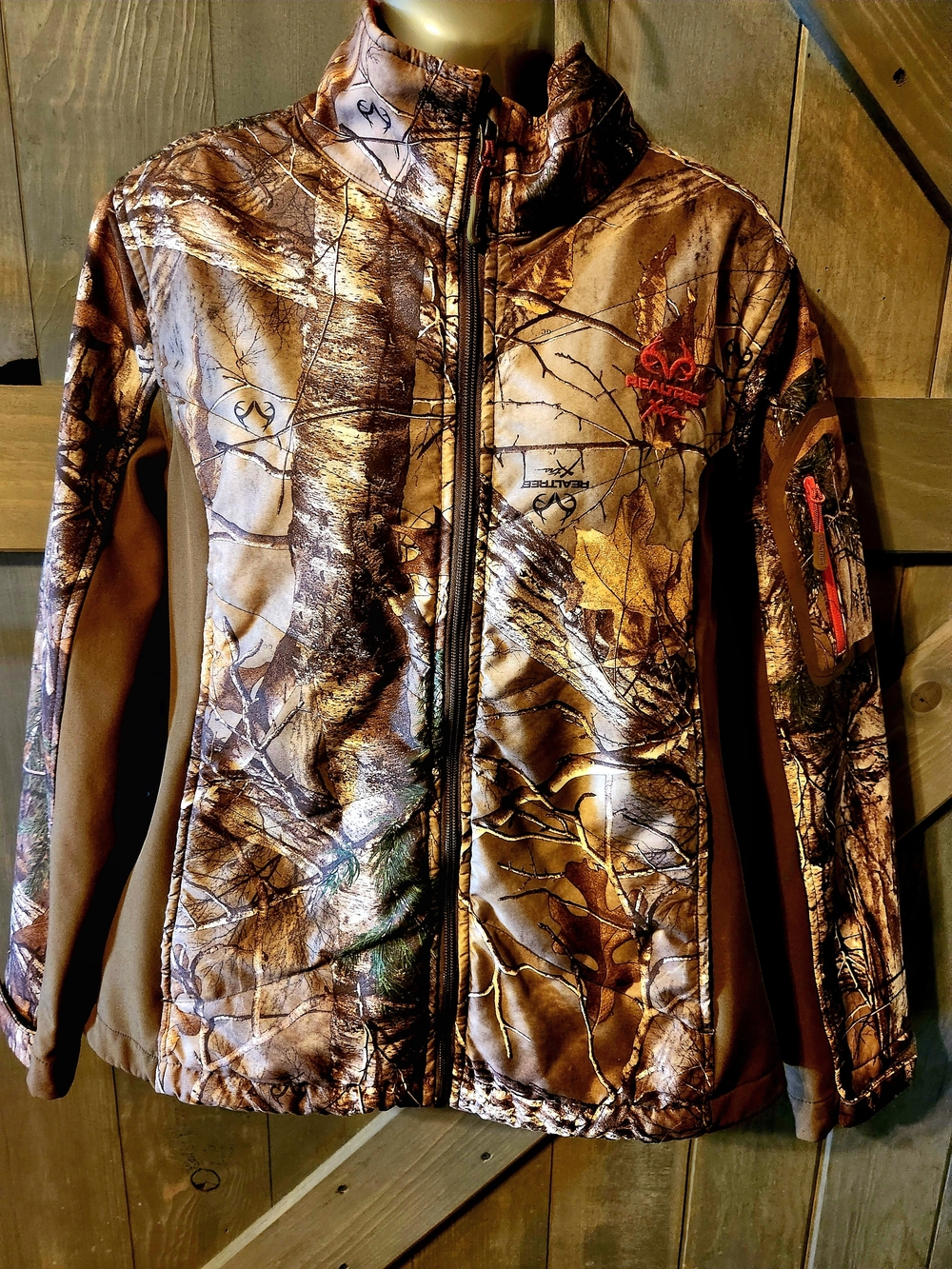 Realtree Women's Camo Softshell Jacket - Brown